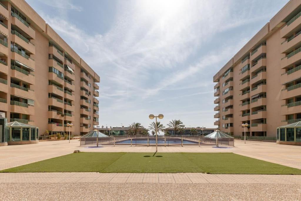 Apartup Patacona Beach I Валенсия Екстериор снимка